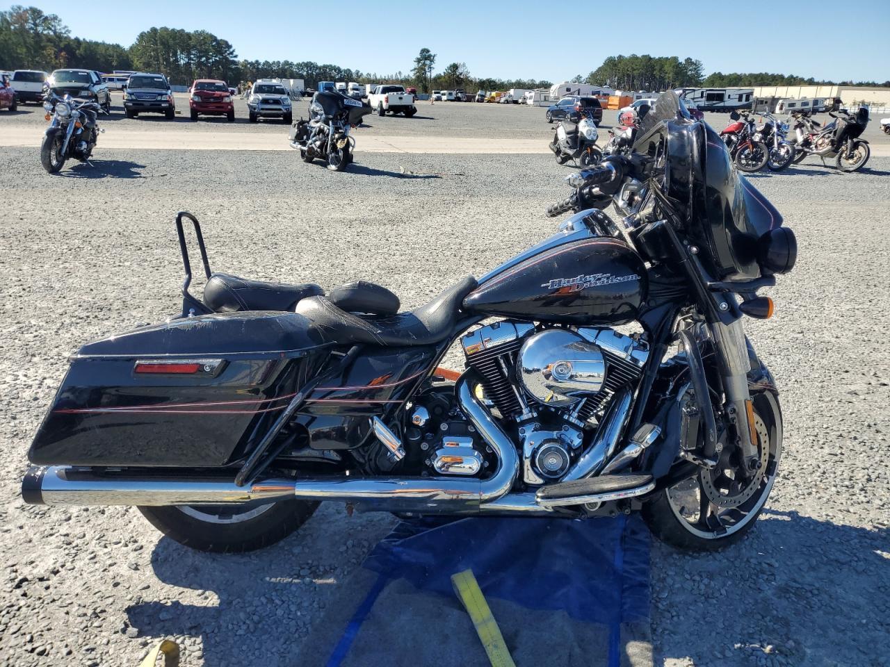 2014 Harley-Davidson FLHXS Street Glide Special